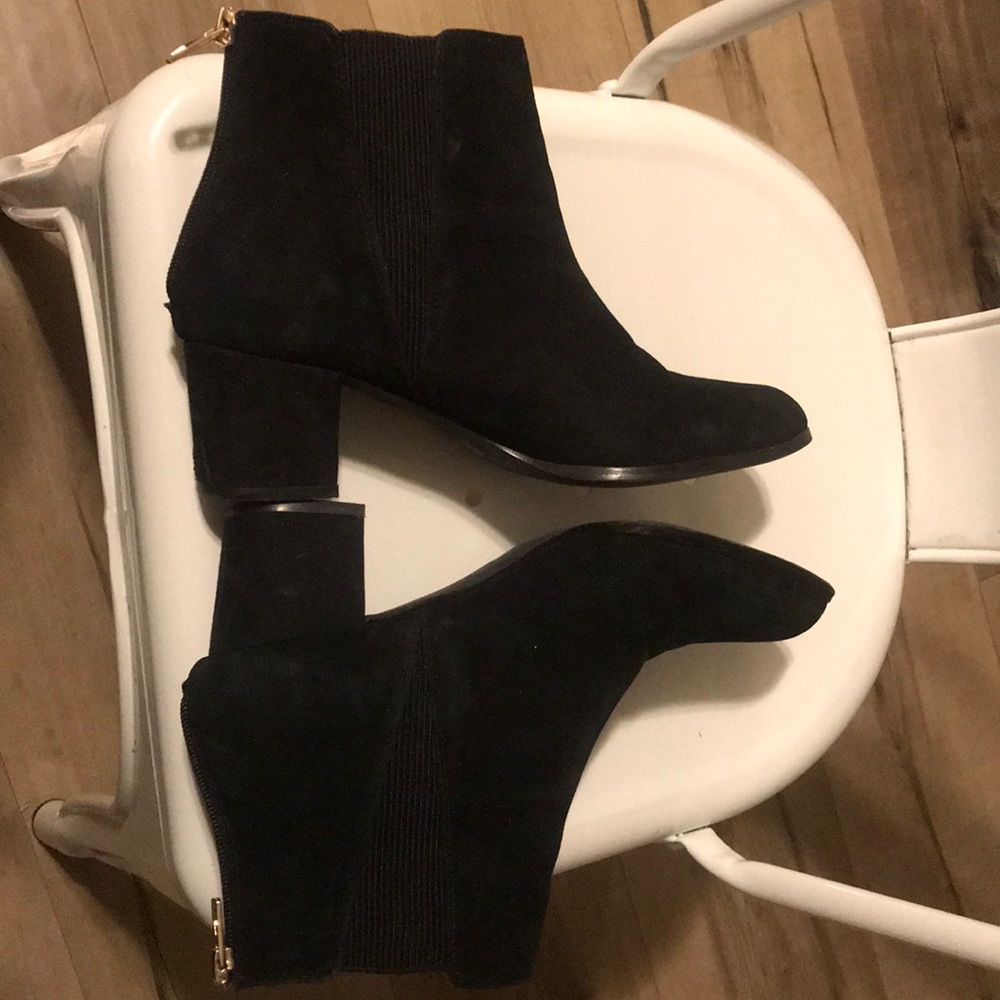 Alfani booties